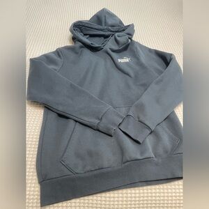 NWOT Puma Women’s Hoodie